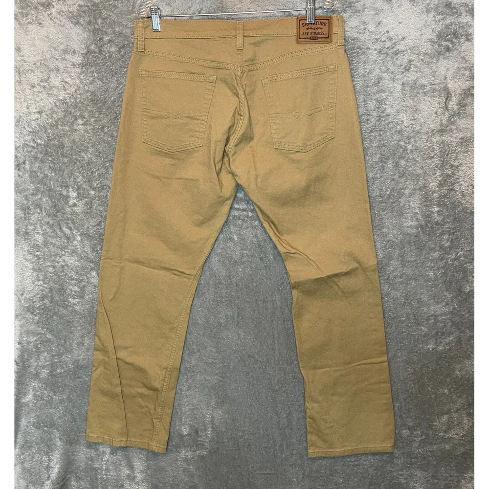 Signature Levis Mens Straight Leg Khaki Jean 36x32 Smart Casual Elevated Relaxed